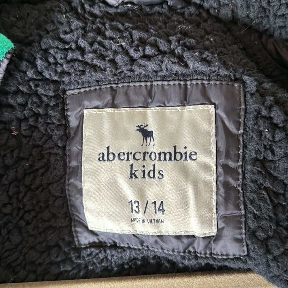 Abercrombie Kids Boys Hooded Puffer Coat Sherpa-Lined Color Block Jacket 13/14 - Picture 5 of 10
